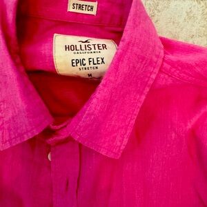 Hollister fade color shirts with epic stretch . Goes from pink to blue